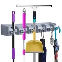Organizador de pared para escobas, mopas y traperos